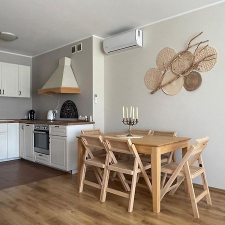 אוסטראון Apartament Zeta - Zeta Park מראה חיצוני תמונה