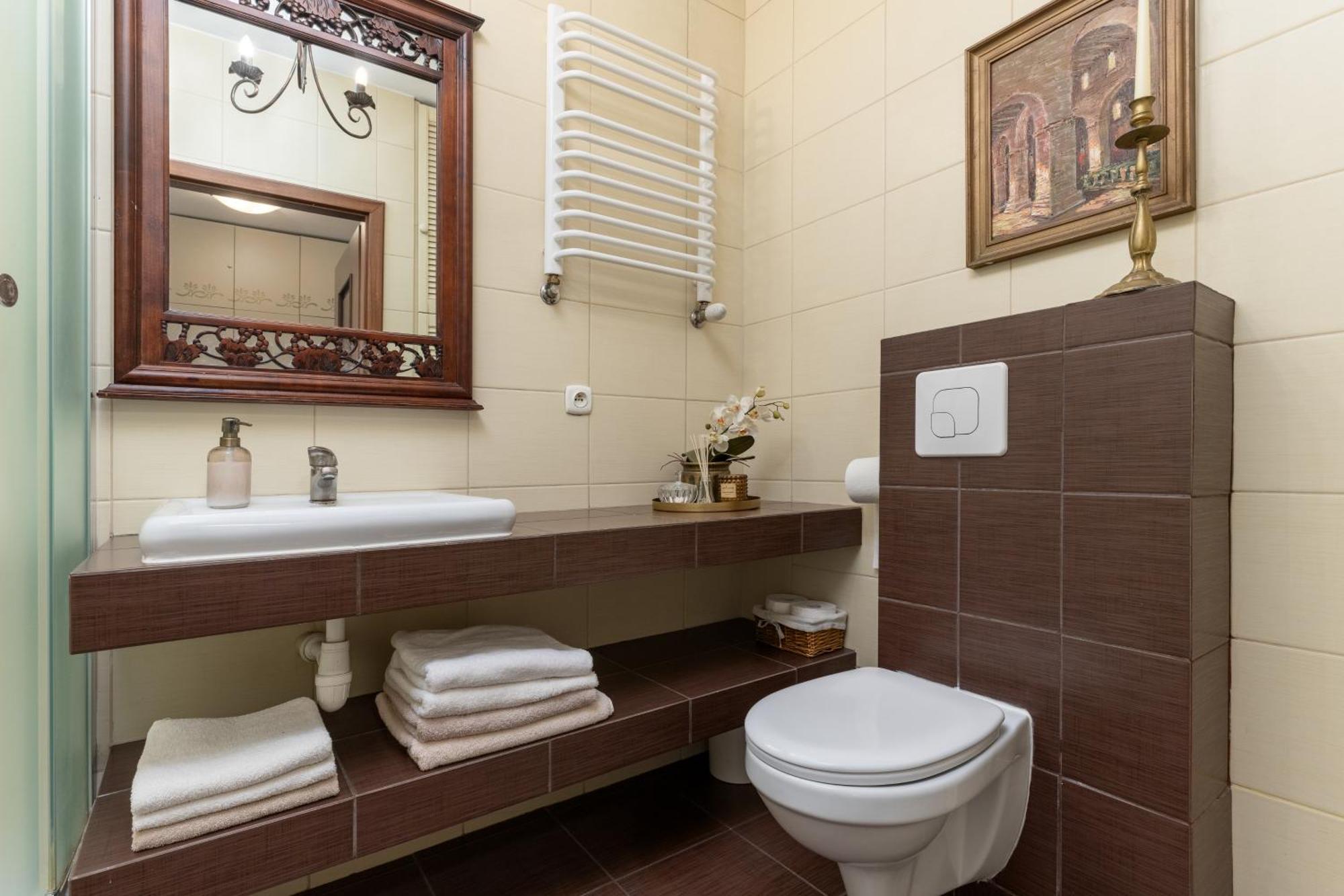 אוסטראון Apartament Zeta - Zeta Park מראה חיצוני תמונה