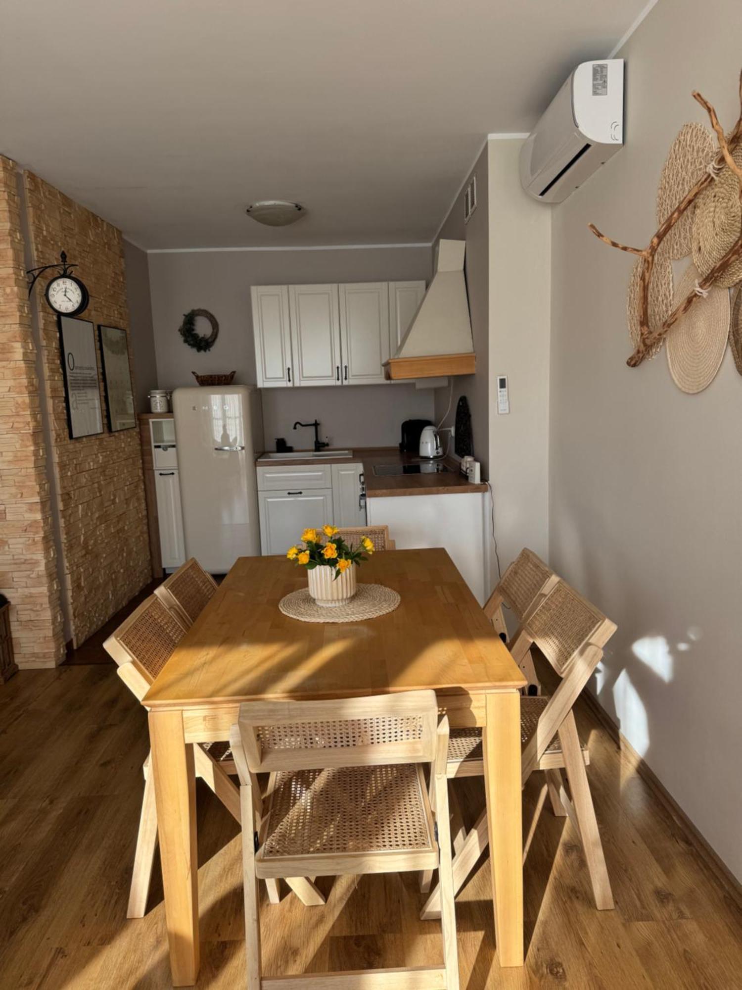 אוסטראון Apartament Zeta - Zeta Park מראה חיצוני תמונה